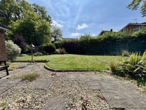 Photo 11- click for photo gallery